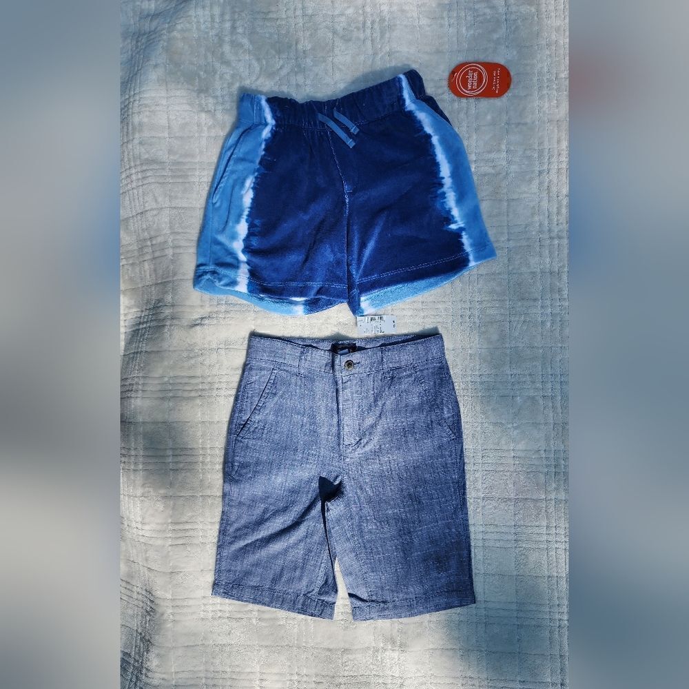 New Boy's Sz 8 Lot of two shorts